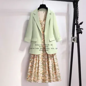 SET BLAZER VÀ ĐẦM HOA NHÍ