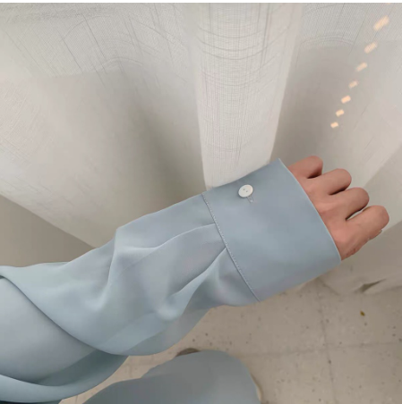 Áo sơ mi from rộng cổ bẻ UNISEX màu xám xanh, nút trắng phong cách cho giới trẻ Áo sơ mi from rộng cổ bẻ UNISEX màu xám xanh, nút trắng phong cách cho giới trẻ